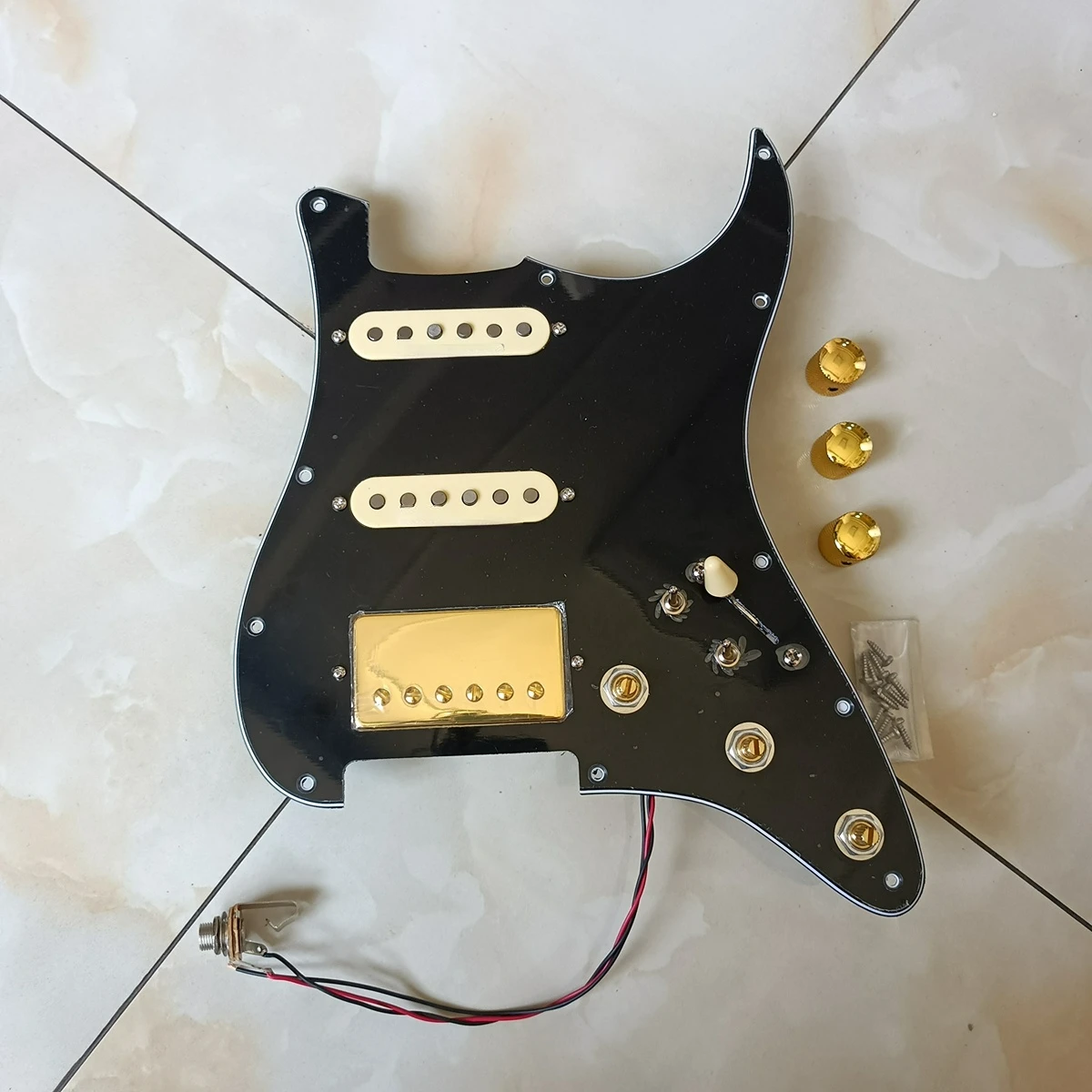 

Upgrad preпроводной ST SSH Pickguard набор многофункциональных переключателей золотого цвета SH-4 JB Alnico 5 пикапов аксессуары для гитары