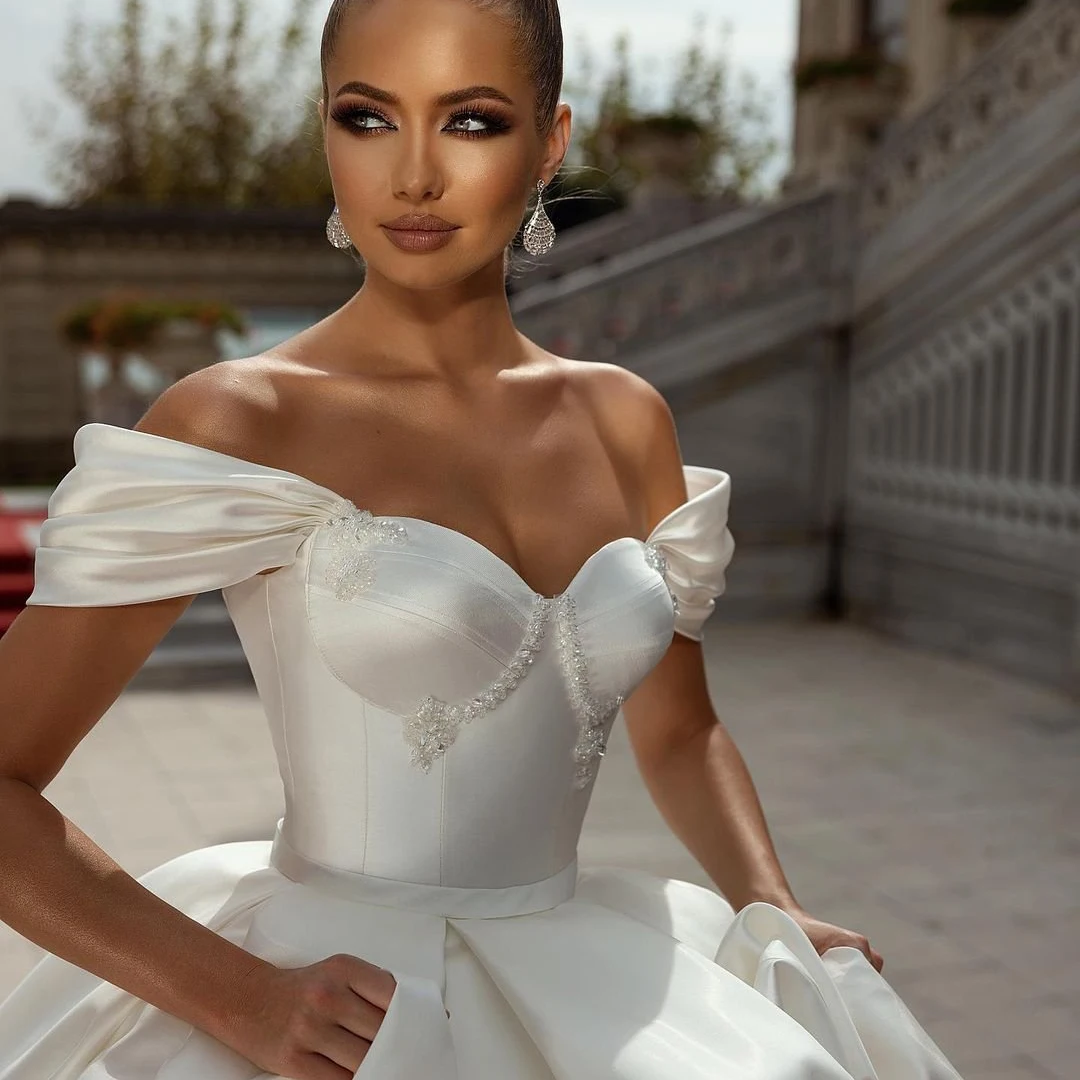 On Zhu Customized Off Shoulder Arabian Dubai Satin Wedding Dresses A-line Sweeping Train Back Tie Custom 2023 Bridal Dress 4