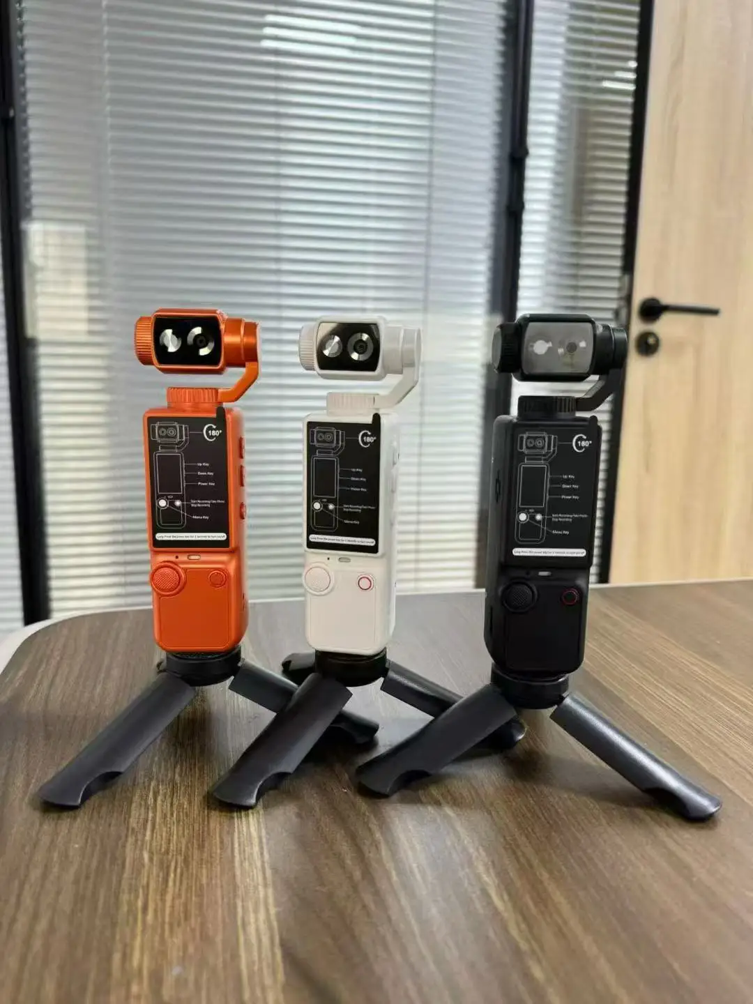 Action Camera 1080p Vlogging Sports Cam With Rotatable Lens_voghion.com