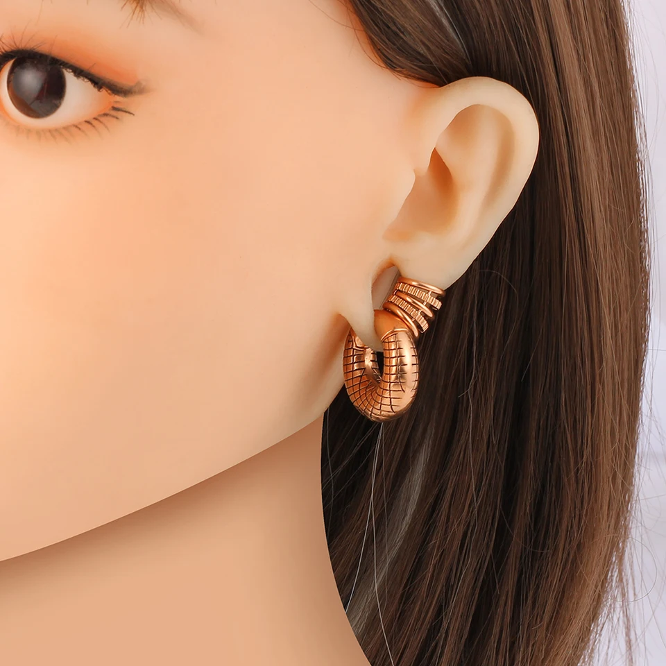 Banane Per Piercing Bodymod Piercing A Banana In Acciaio Chirurgico 316L - 2 Sfere, Spessore 1.2mm, Lunghezza 7mm, Per Orecchio, Sopracciglio, Capezzolo Piercing Sopracciglio Uomo - Foto 6