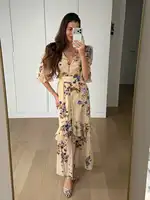 Robe longue maxi à imprimé floral, col en V à volants, cintrée à la taille, à simple boutonnage, avec fente, pour soirée, plage et vacances 2026 4