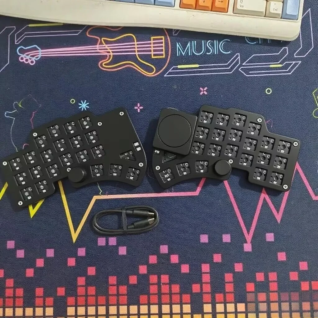 Dilemma Max Split Keyboard Kit Custom Wired RGB Welding/hot-swap
