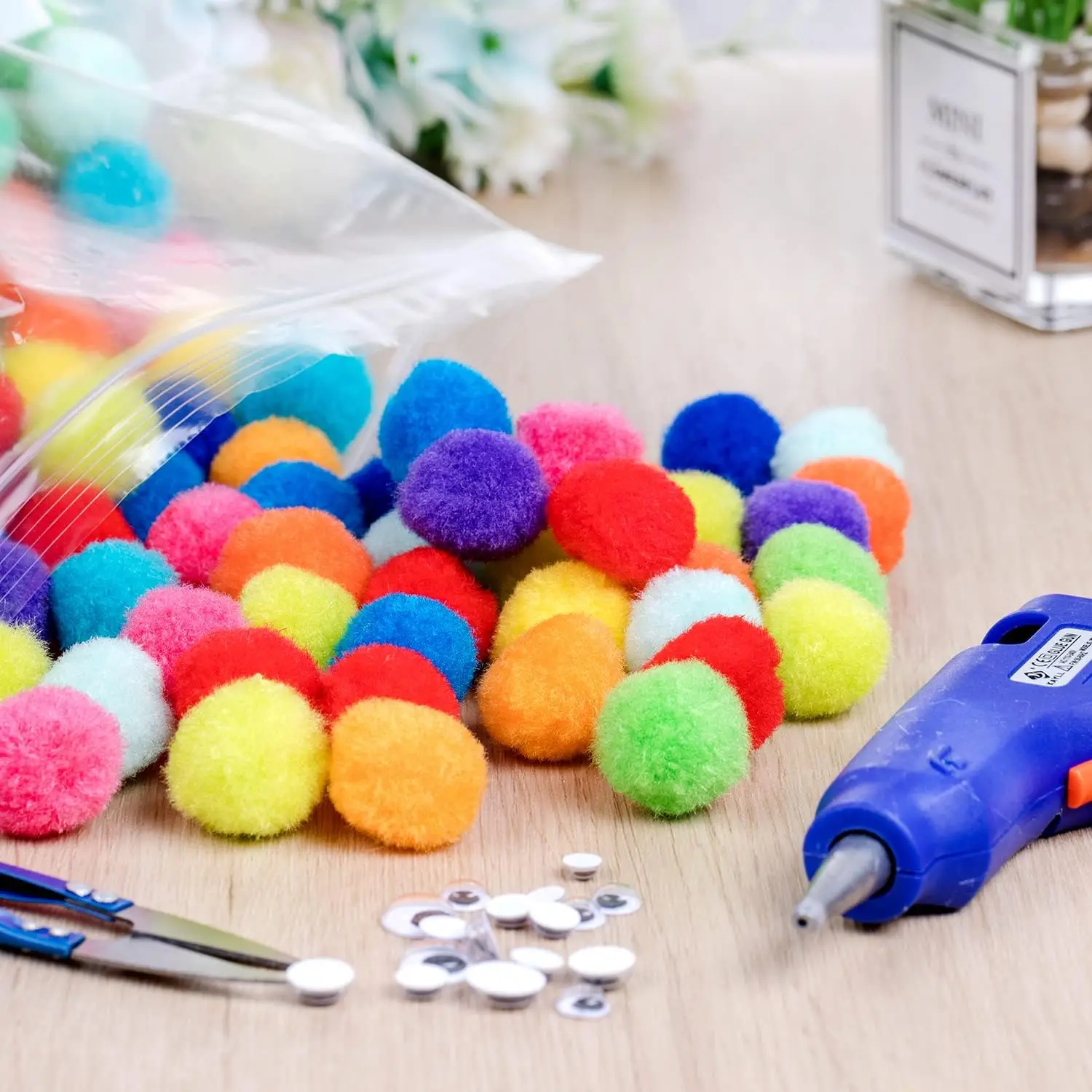 200 Pcs 2cm Pompoms Multicolor Valentine Day Arts And Pom Poms Balls And 100 Pcs wiggle Eyes For DIY Creative Crafts Decorations pom poms craft supplies
