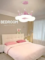 Lustre de chambre à coucher : lampe couronne de nuages créative nordique, adaptée aux chambres de princesse de filles, chambres principales et chambres d'enfants. 2