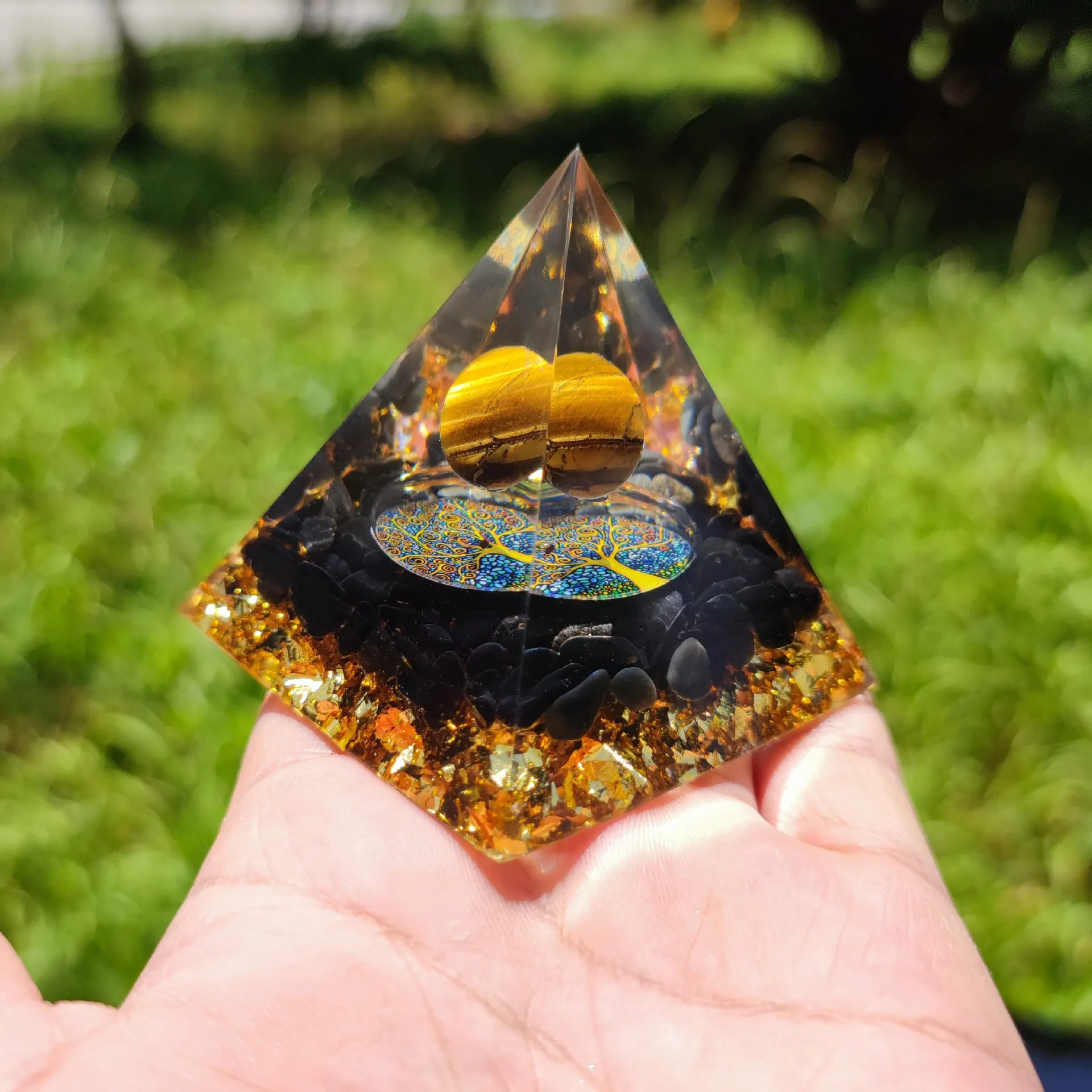 Energy Pyramid Orgonite Reiki Amethyst Ball Healing Crystals Chakra Tool Ornaments Resin Stones Craft Kids Gift natural crystal stone