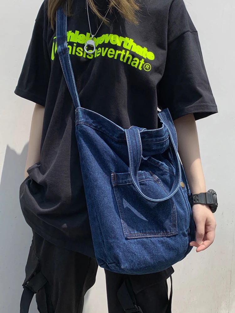 Shoulder Bag for Women Denim Crossbody Retro Hobo Bag Casual Large Capacity Lightweight Handbag Messenger with Multiple Pockets