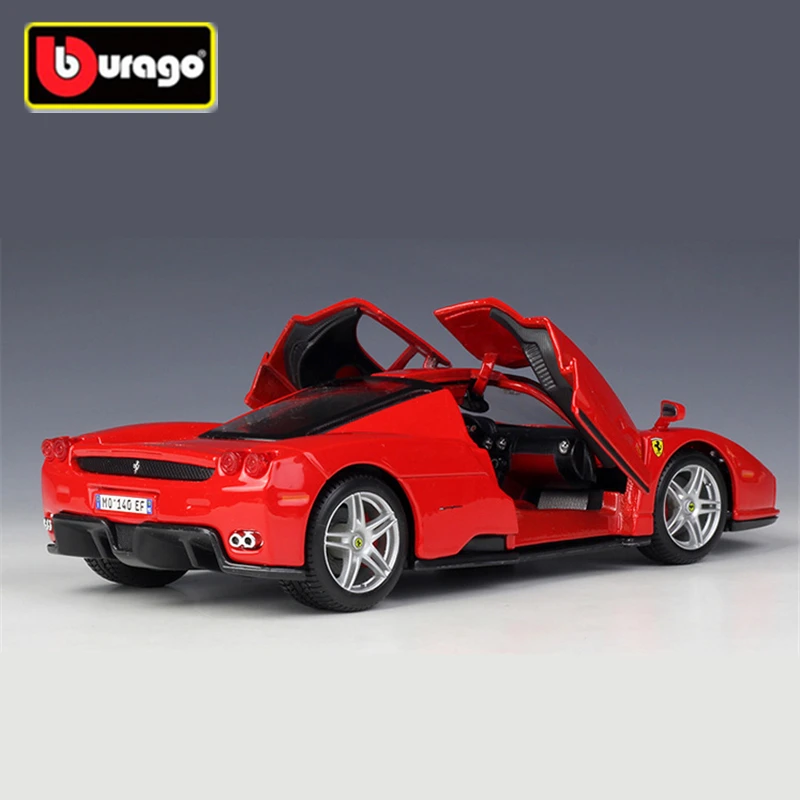 Bburago 1:24 Ferrari ENZO Alloy Sports Car Model Diecasts