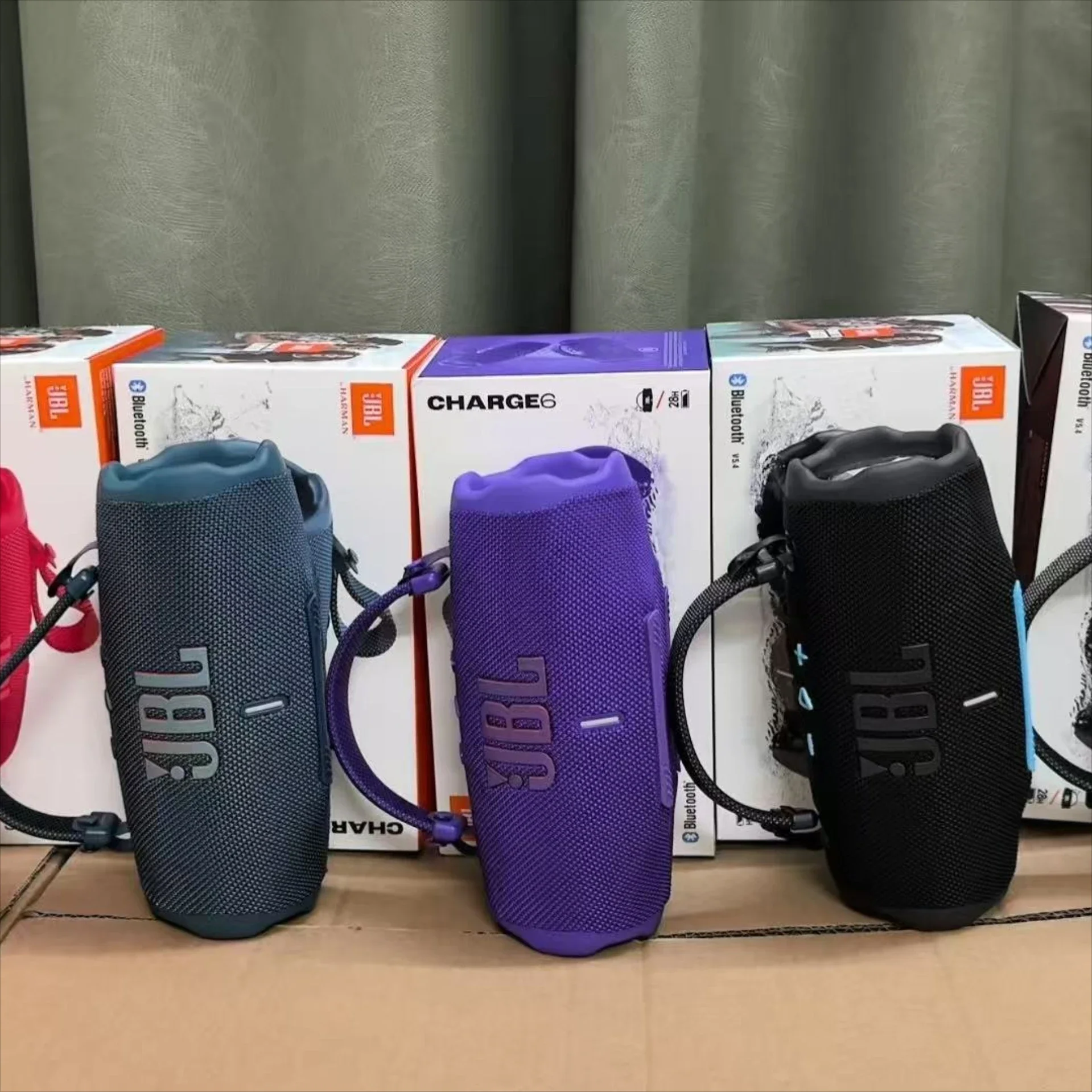 JBL Charge 6 سمّاعات بلوتوث FLIP6 محمول IPX7 مقاوم...