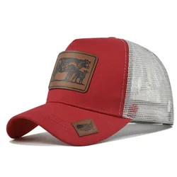 Luxury Bull Embroidered Snapback Cap - Unisex Stylish Rancher Hat (Red)