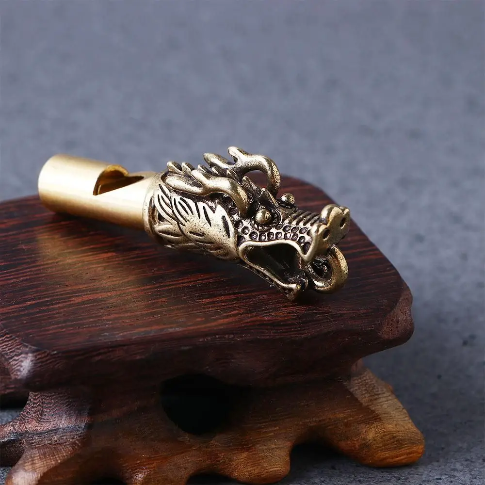 

Portable Handmade Dragon Head Brass Emergency Keychain Whistle Keys Chain Car Pendants Outdoor Survival Tools