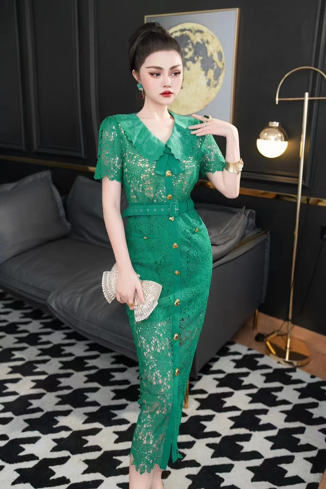 

Europe and the United States women's 2024 summer new lapel Short-sleeved green hollowed-out lace belt Fashion dress XXL