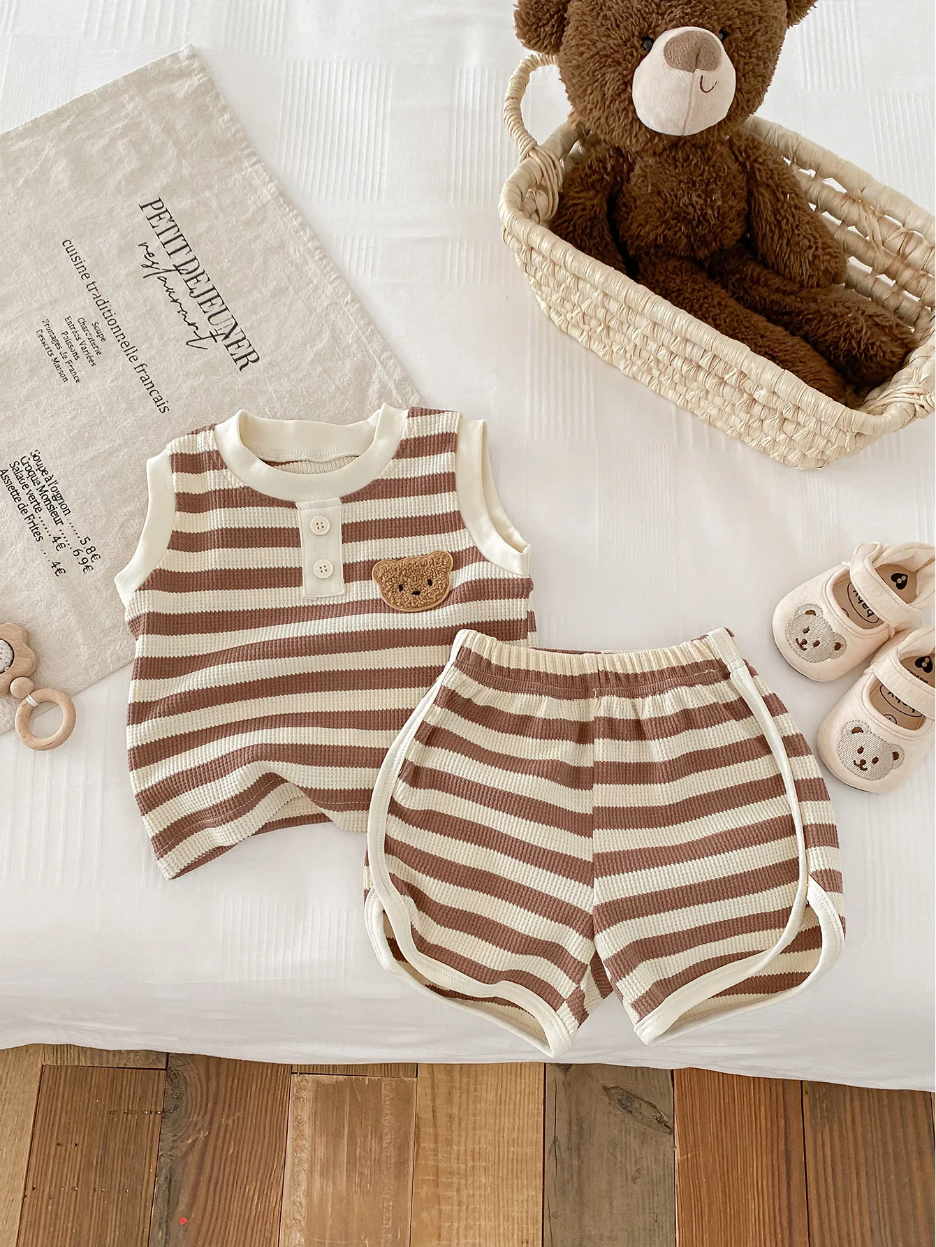 Baby Clothes Set Sleeveless Tee And Shorts Tracksuit