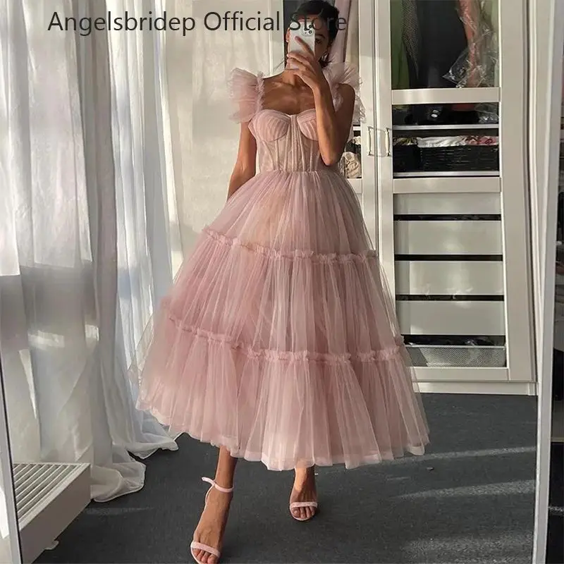 

Angelsbridep романтические простые розовые короткие платья для выпускного вечера на тонких бретельках многослойное Тюлевое платье длиной ниже колена для свадебной вечеринки вечернее платье