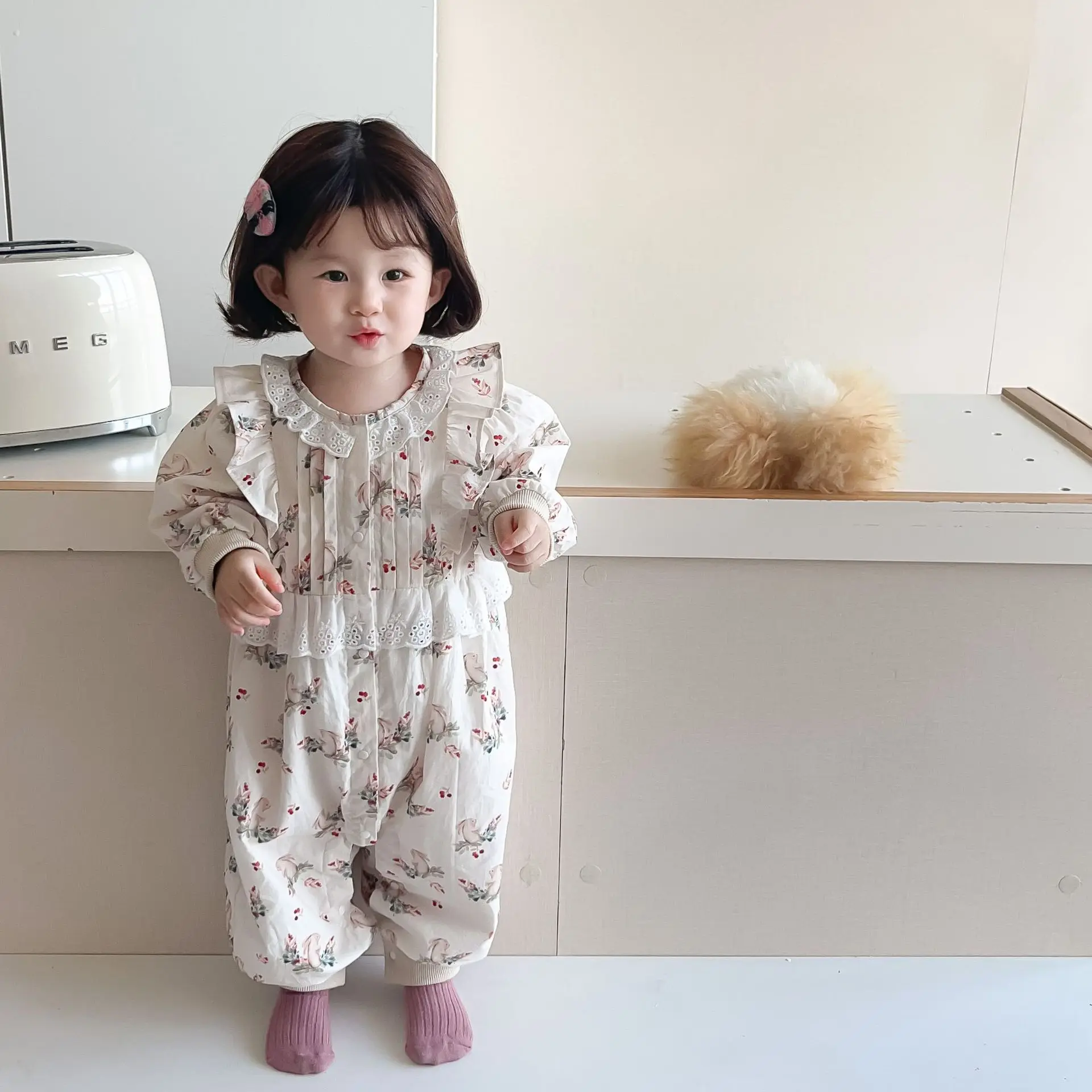 

Spring Autumn Baby Girl Bodysuit Cotton Cartoon Rabbit Printed Lace Infant Girl Rompers Long Sleeve Newborn Girl Outfits