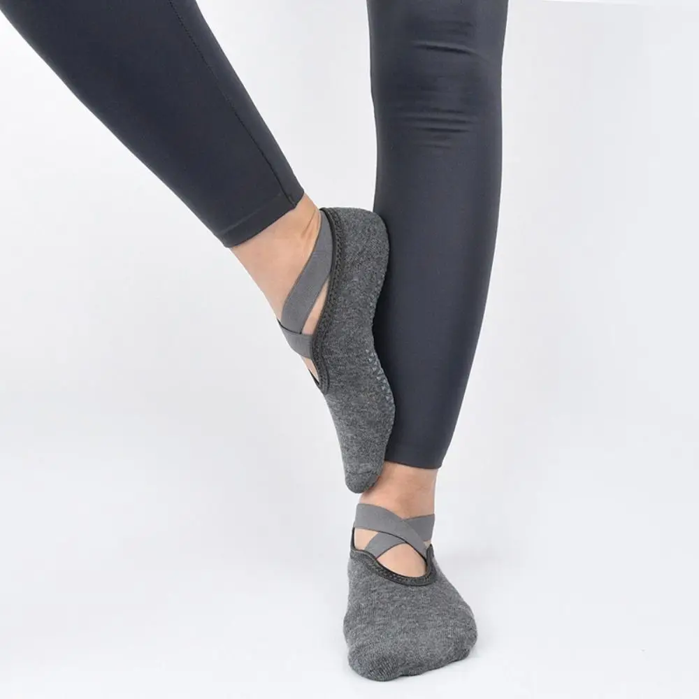 New Nonslip Yoga Socks Cotton With Straps Ballet Dance Socks Towel Texture Silicone Grip Pilates Grip Socks Pilates