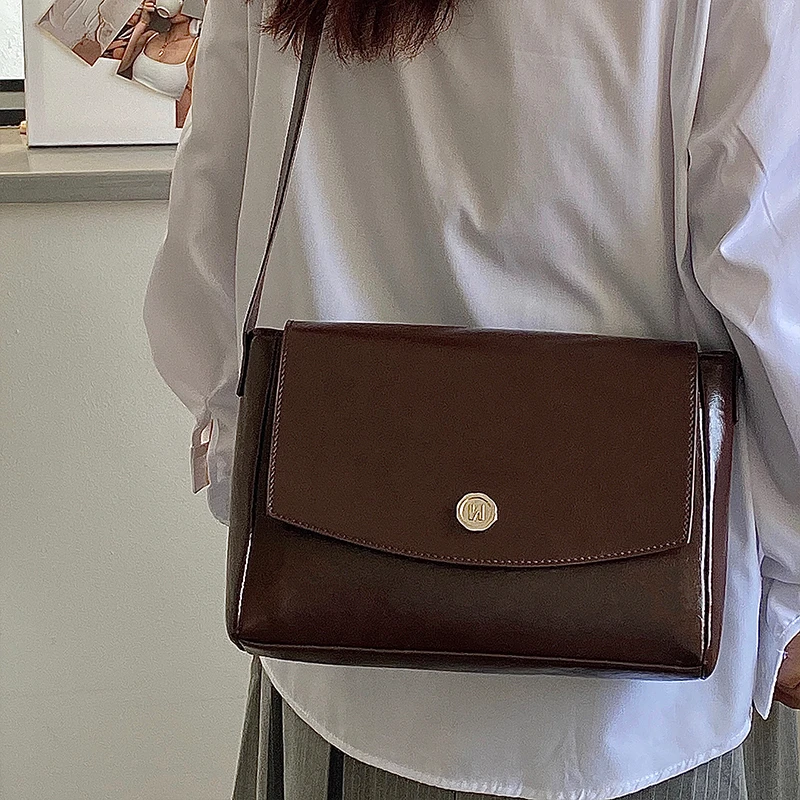 Vintage Pu Leather Women's Crossbody Bags Messenger Bag Simple Design