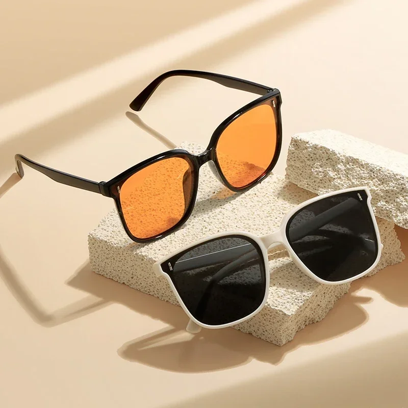  2023 New Vintage Square Eyewear for Lady Sunglasses Women Oversized Sunglass Men Retro Black Sun Glasses Shades Goggle UV400 