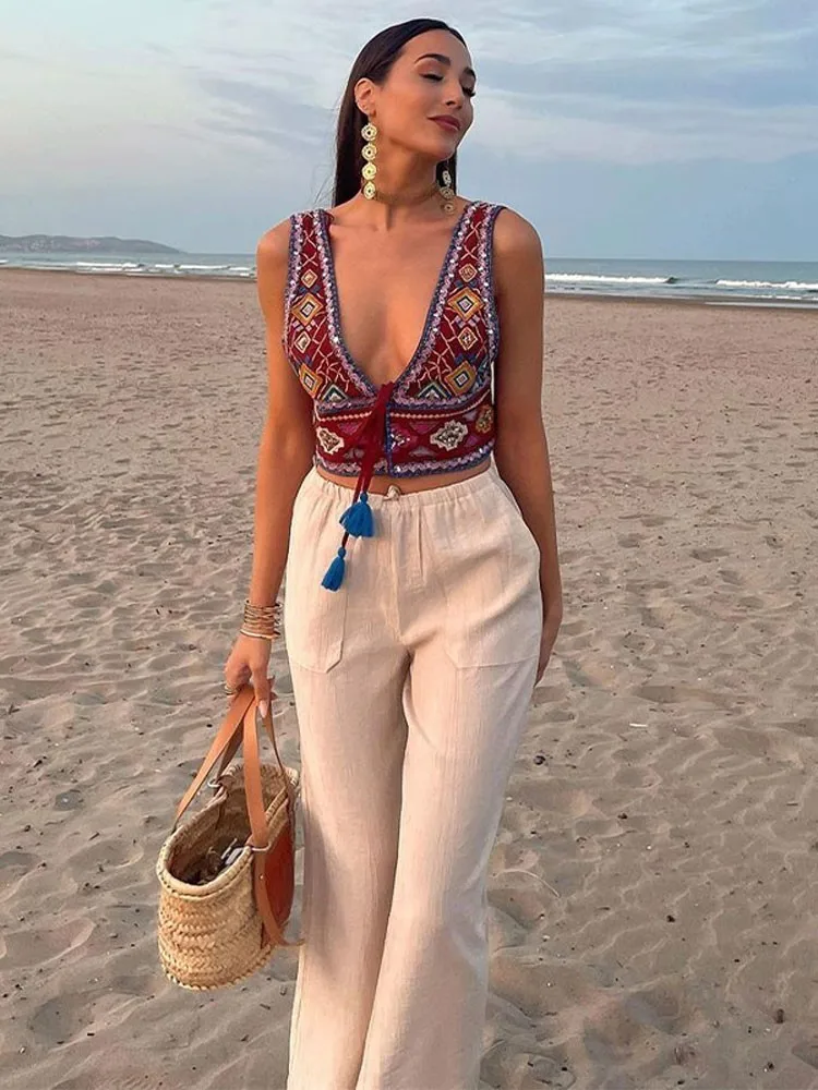 

Жилет женский короткий с открытой спиной, модный наряд в стиле хай-стрит, винтажный пикантный жилет на шнуровке с вышивкой и кисточками