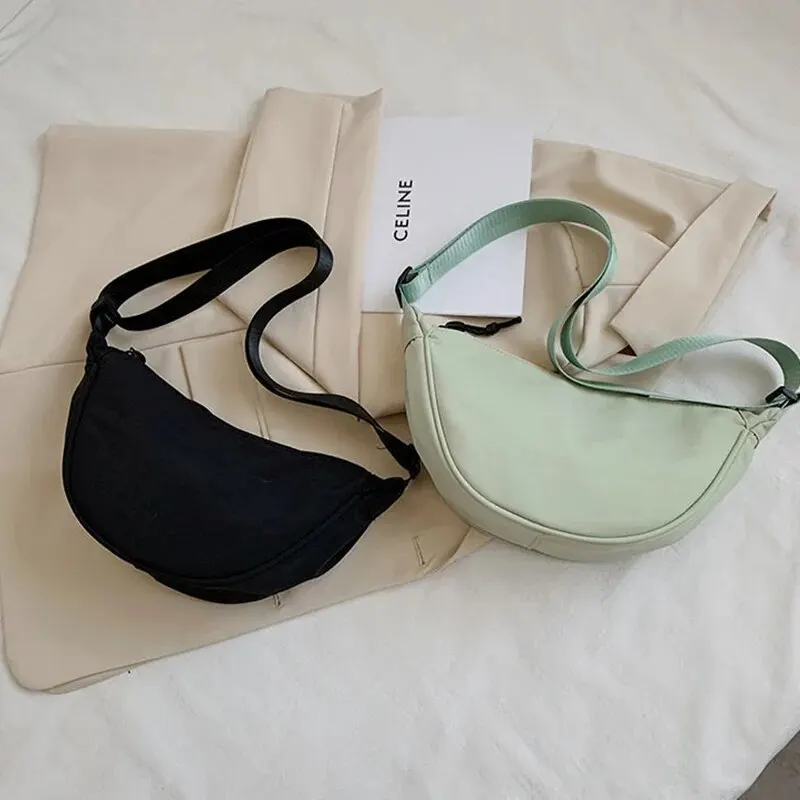Elegant Women's Leather Crossbody Shoulder Bag – Classic Designer Handbag