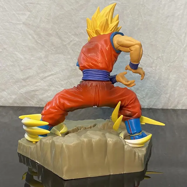 Boneco Goku Dragon Ball Z - Absolute Perfection Figure Banpresto