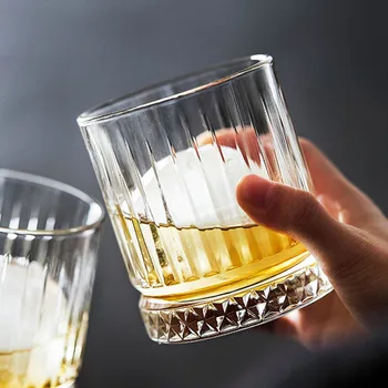 2-Piece Diamond Carved Whiskey Glass Set (13oz) 1
