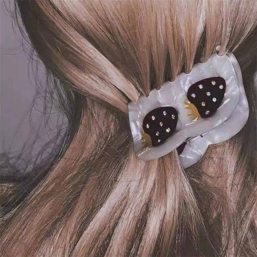 

Acid Watermelon Daily Fashion Design Women Hair Accessories Strawberry Barrettes Korean Style Hair Clip Fruit Hair Claw