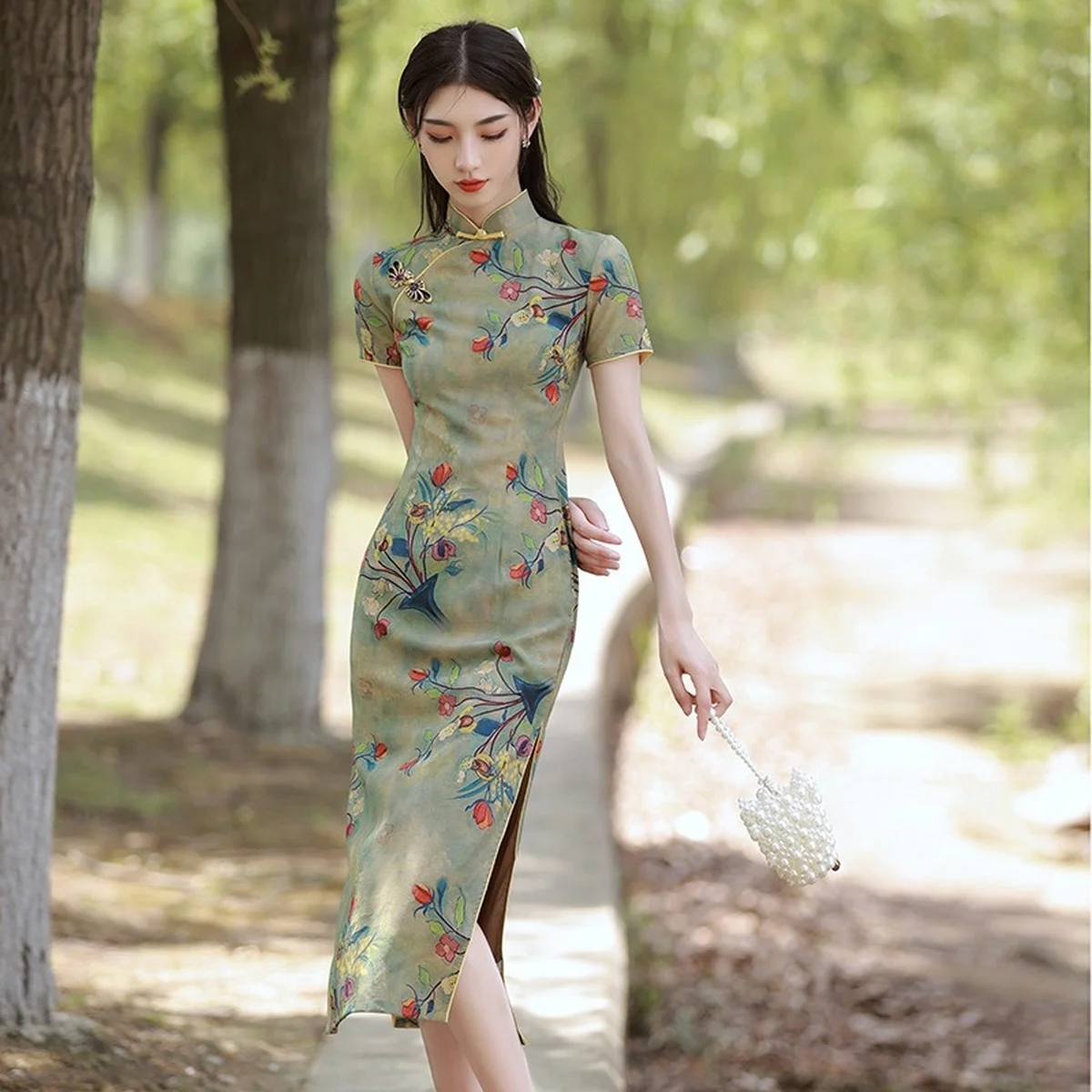 

Cheongsam 2022 New High-end Girly Dress Long and Young Chinese Traditional Lace Brocade Gown Casual Chinese Dress hanfu