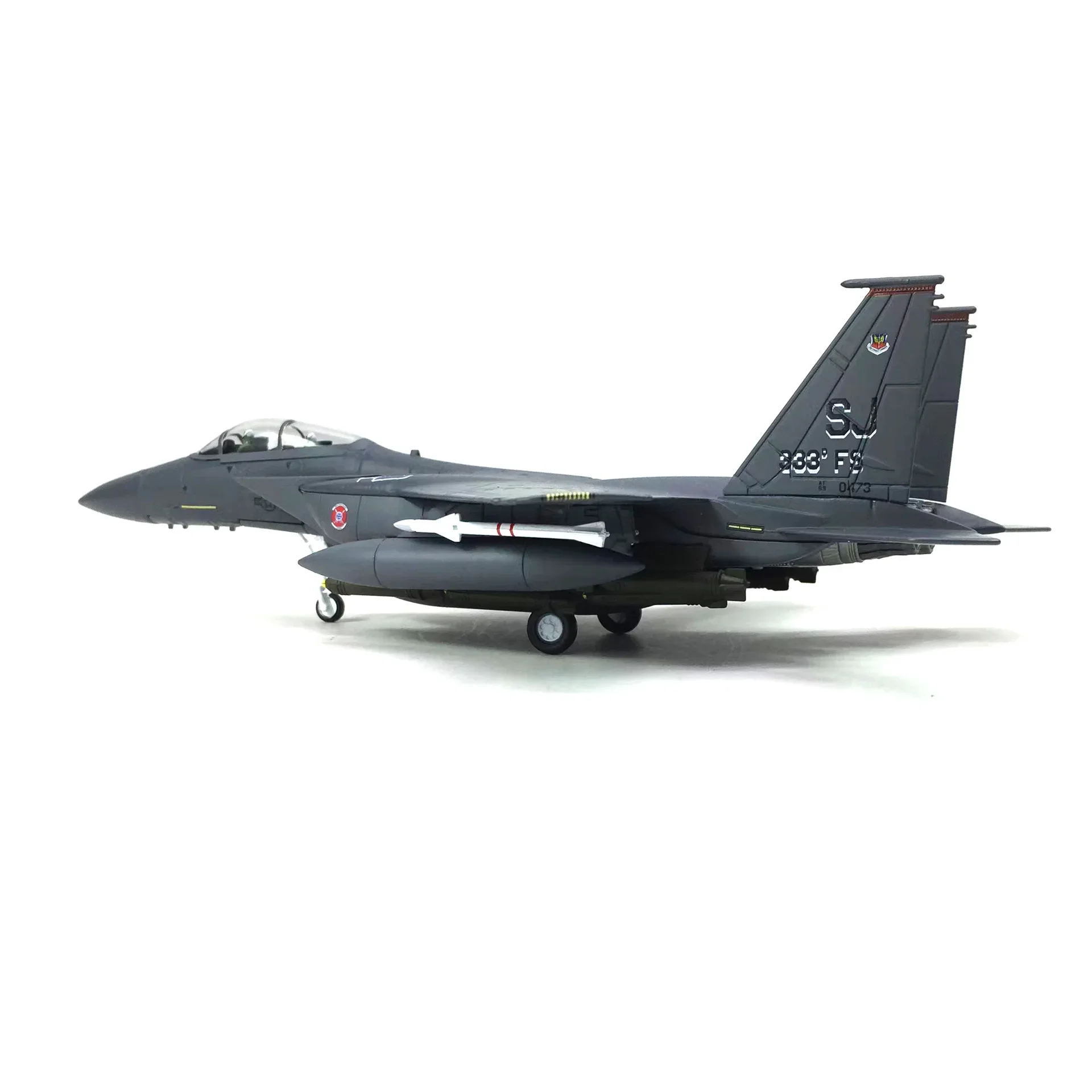 

1:100 F-15E Strike Eagle Supersonic Fighter-Bomber American Metal Alloy Aircraft Model Kids Toy Airplane Display Model Gift