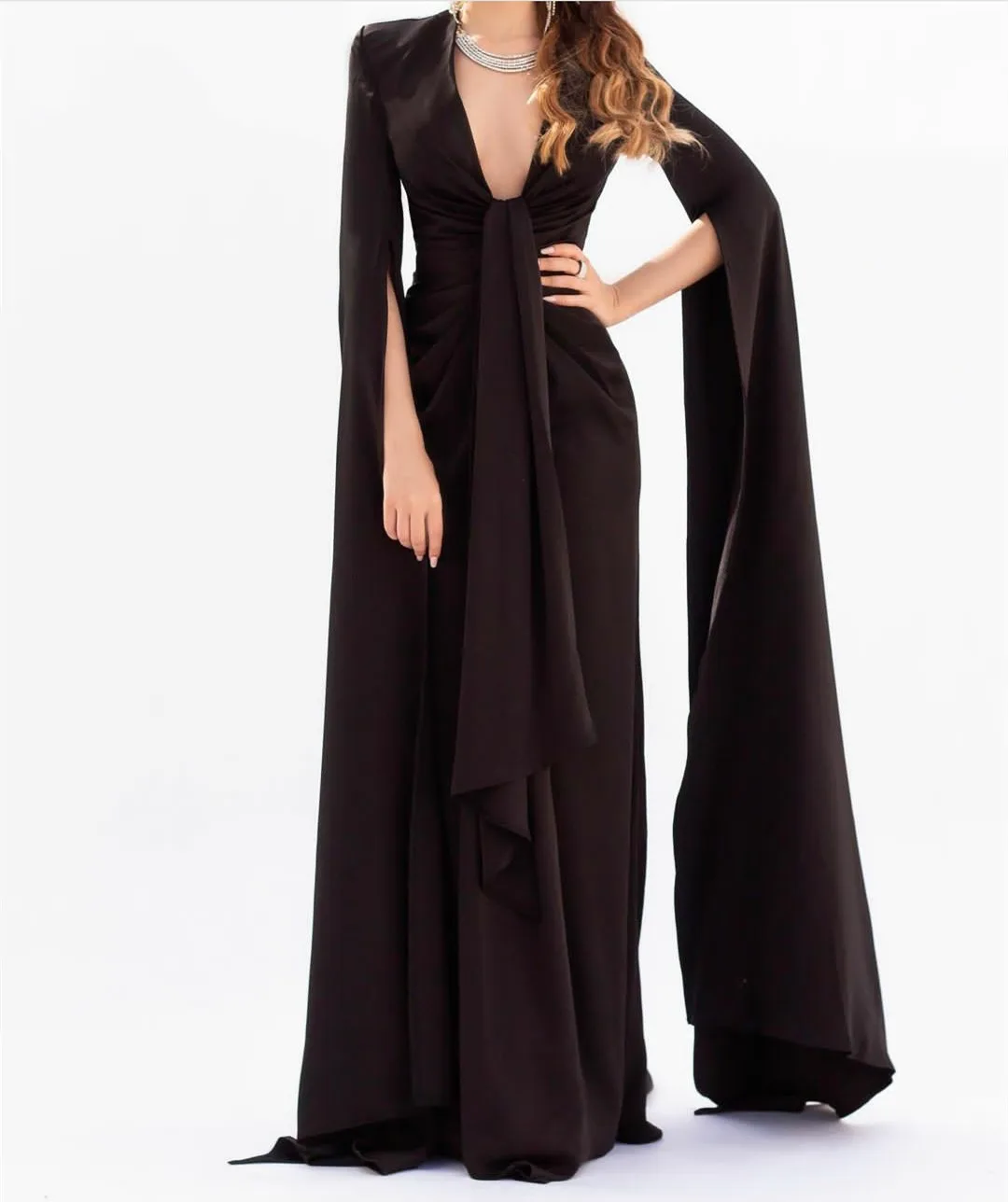 

Sexy Long V-Neck Evening Dresses With Cape Sheath Floor Length فساتين السهرة Robes de soirée Prom Dress Formal Women Party Gowns