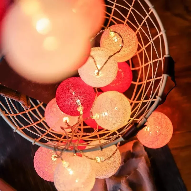20LED Cotton Ball String Lights 2M Garland Ball Fairy Light String for Holiday Wedding Xmas Party Decoration Home Christmas Lamp