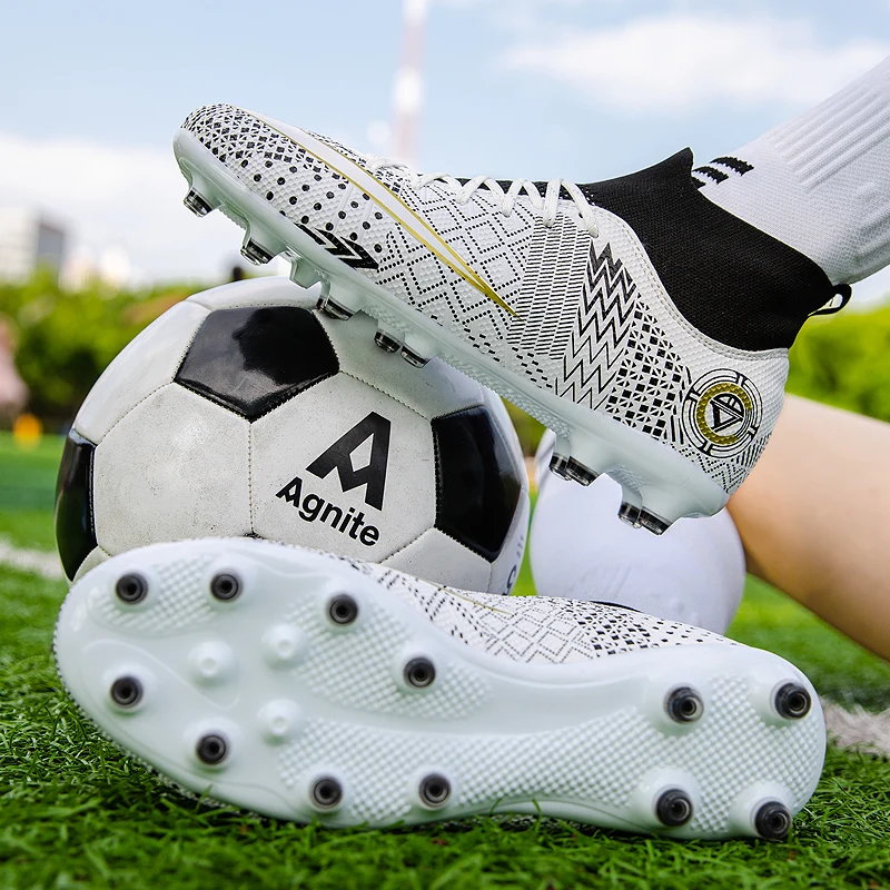 

Professional Soccer Shoes Men Futsal Breathable Football Boots Kid Sneakers Training Grass Soccer Cleats Calzado De Futbol