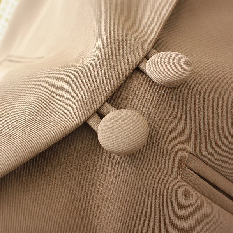 Plus Size Sleeveless Vest Women Clothing 4xl Temperament V-Neck Coat Autumn Two Button Pockets Outewear