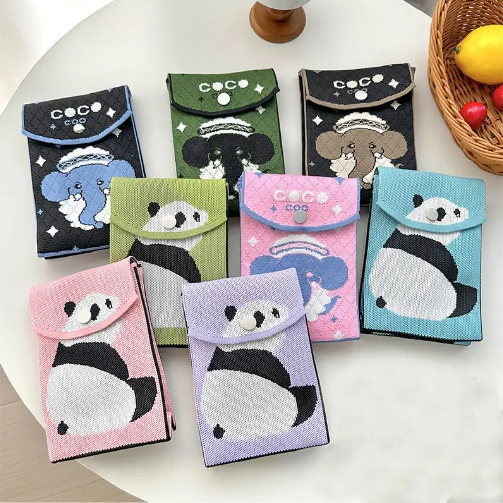 

Женская мини-сумка ручной работы с рисунком панды