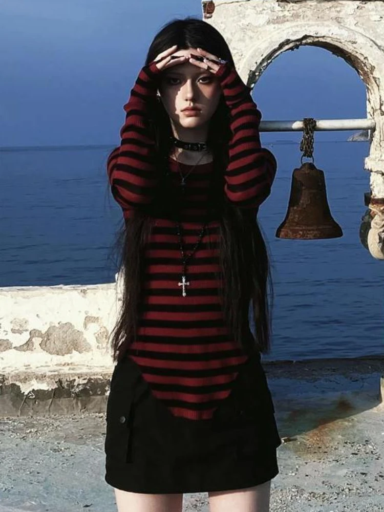 Red Striped Pullovers Gothic Y2k Clothes Emo Girls Long Sleeve Asymmetrical Harajuku Slim Kawaii Retro Pull Femme Sweaters Chic