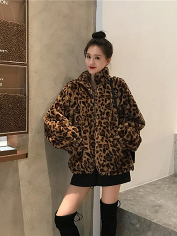 2023 New Winter Leopard Print Jacket Women's Stand collar Warm Parkas Outwear Autumn Winter Korean Female Loose Faux Fur Coats