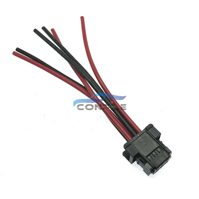 1PCS FOR Peugeot 307 308 408 Citroen Sega The Resistance Plug of Air Conditioner Blower Is micro motor