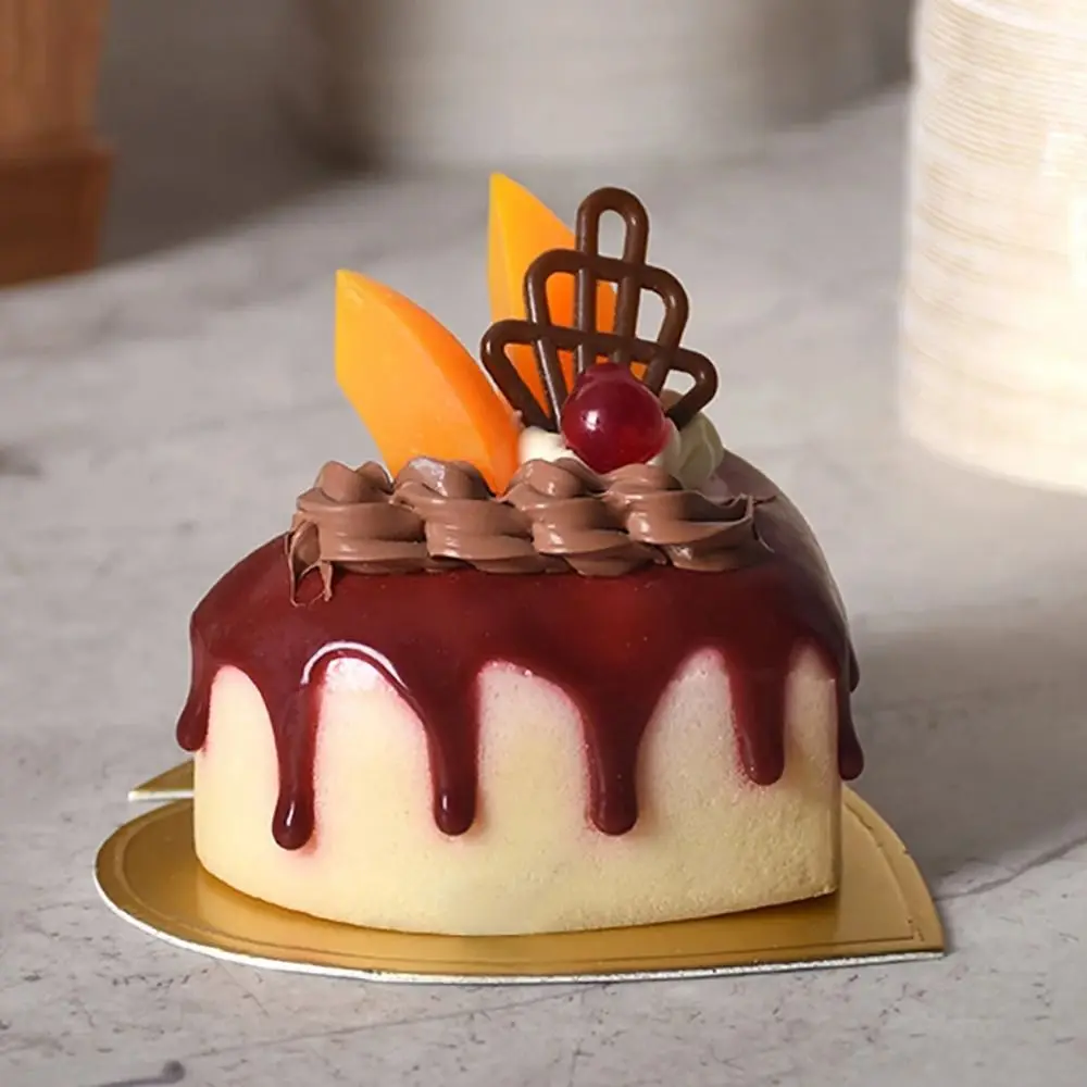 100Pcs Pastries Display Tray Dessert Board Base Decorative Tools Disposable Mousse Mat Paper Coaster Silver Cake Cardboard