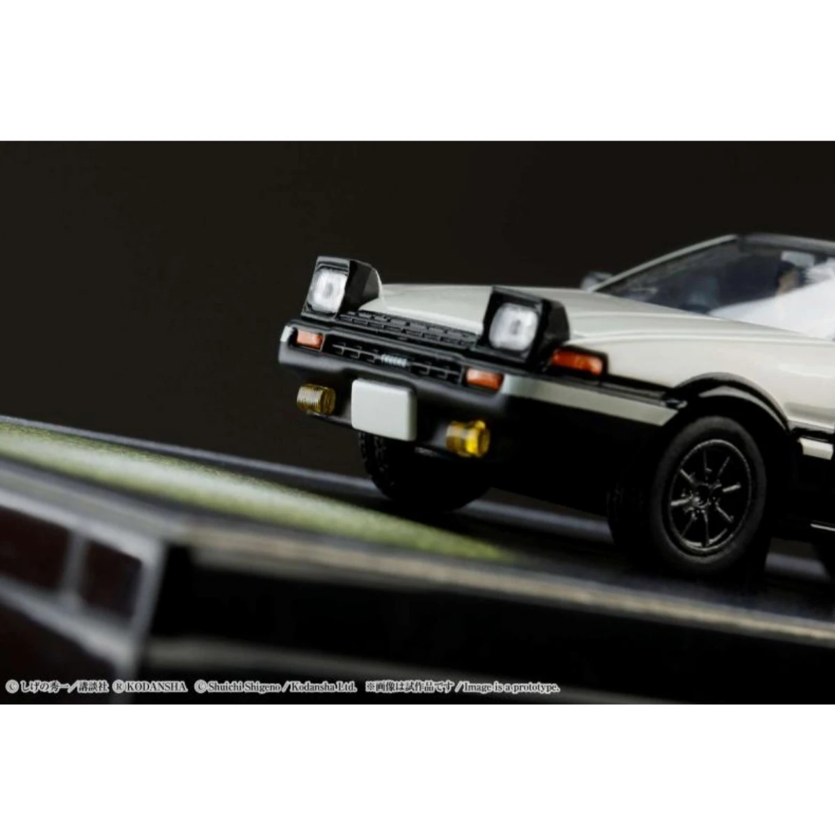 Hobby Japan 1/64 イニシャルDセット AE86 FC3S Hobby Japan 1:64 AE86 Initial D Diecast Model Car