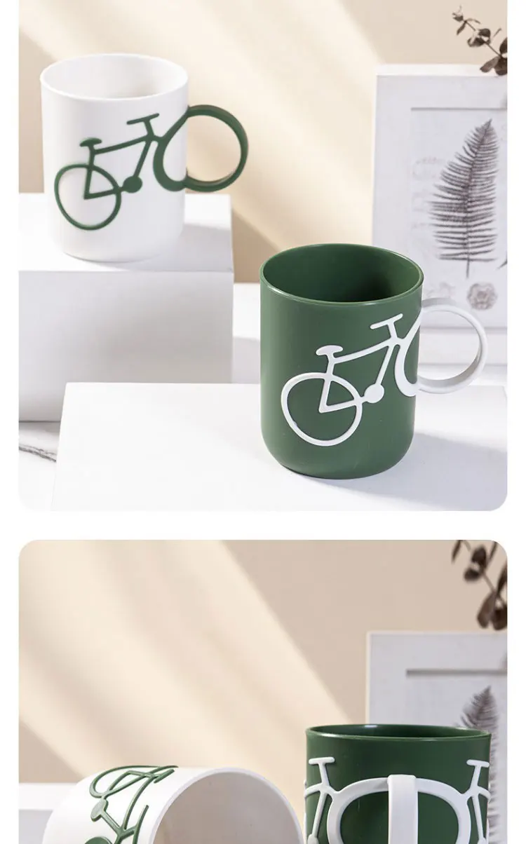 Creative Plastic Bathroom Tumblers For Couples Minimalist Design_voghion.com