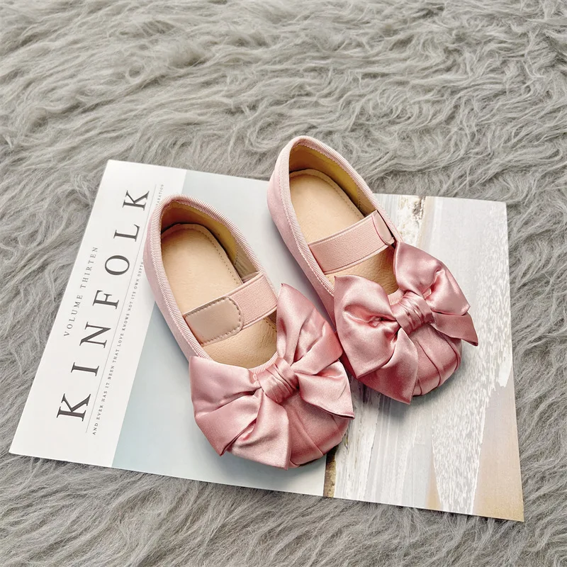 

Туфли принцессы для девочек на весну и осень, балетки с мягкой подошвой и бантом, модная женская обувь, детские туфли без шнуровки