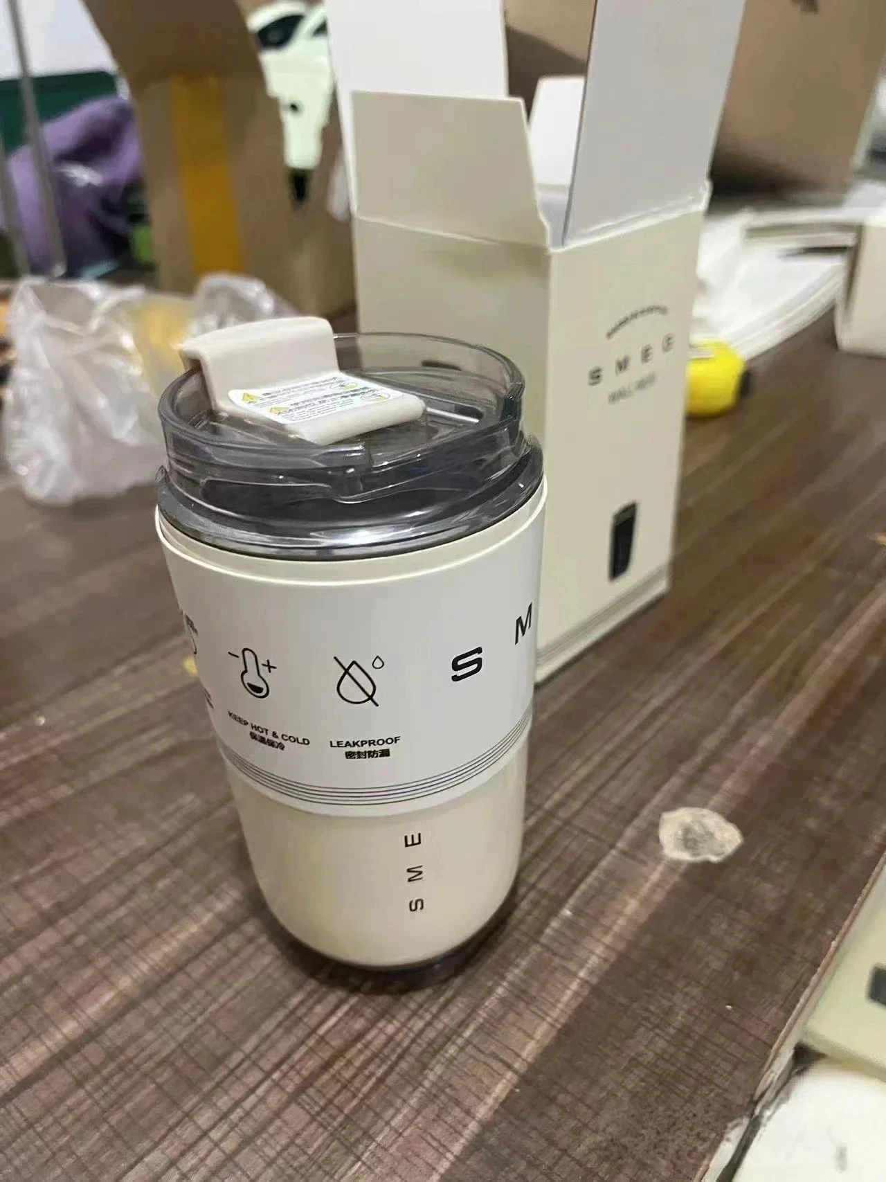 Description Picture 4 of itemSMEG Thermos Cup Hot Coffee Insulated Stainless Steel Thermal Glass Mug Sport Bottle with Compartment Water White Thermos