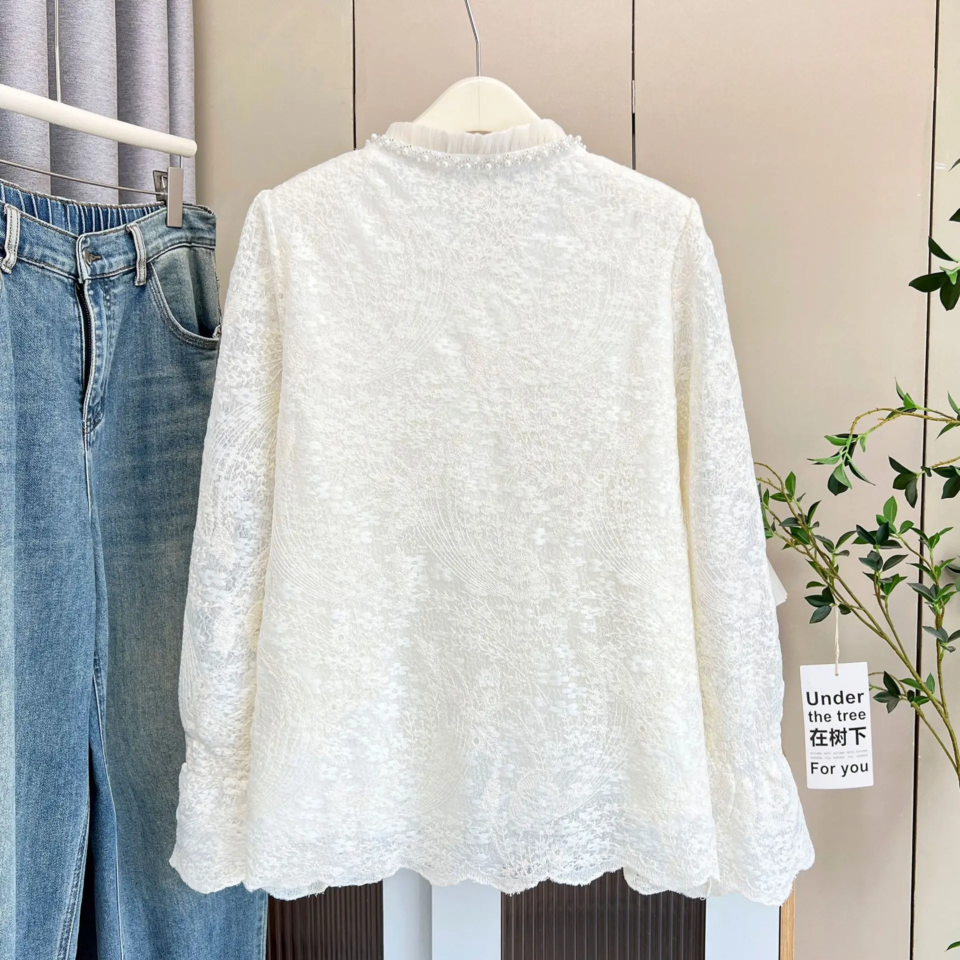 100kg Fashion Beaded Ruffles Collar Lace Long Sleeve Shirt Spring Plus Size Temperament Women Blouses 498