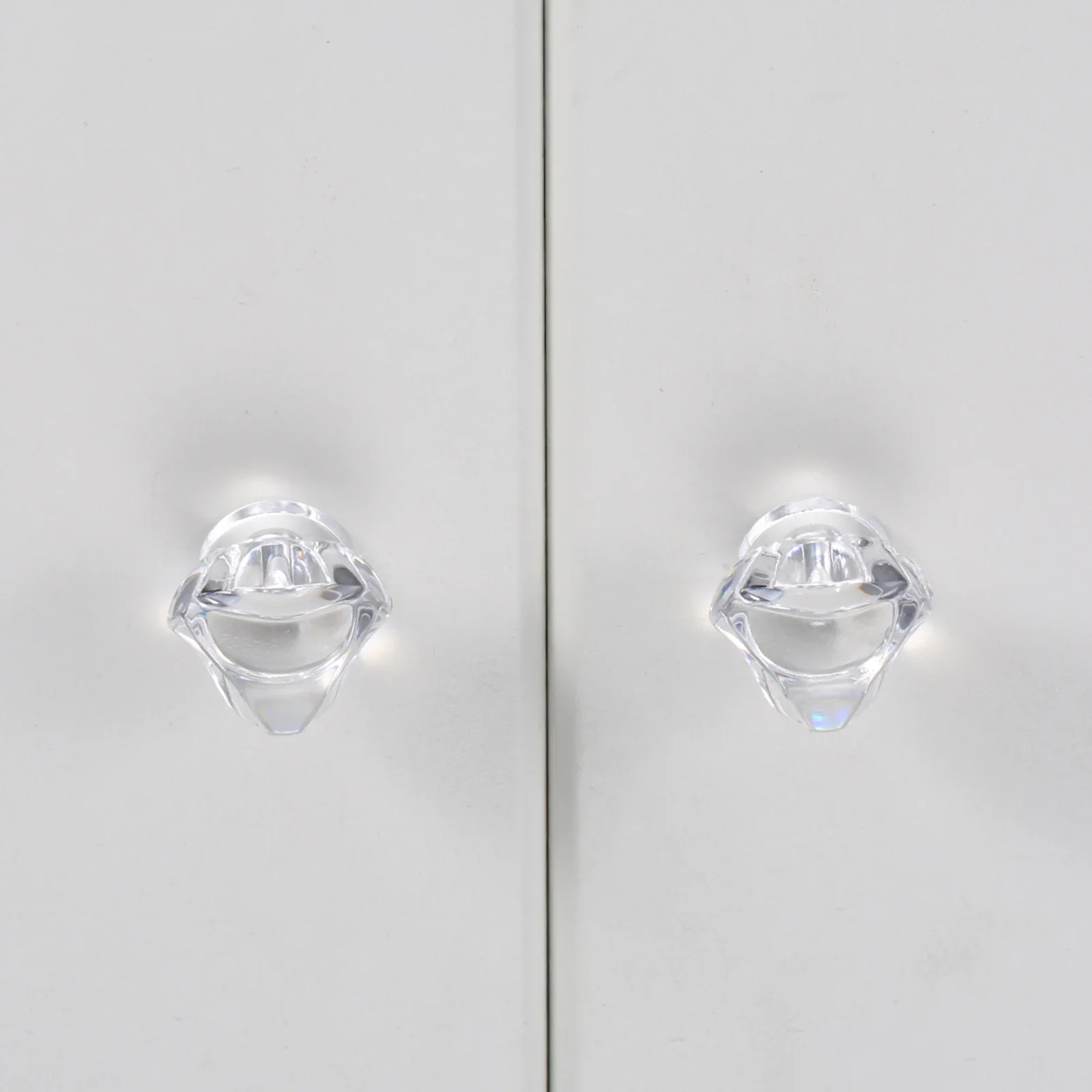 Furniture Knobs 10sets Clear Acrylic Handle Knob + Transparent Screw Crystal Plastic Pull Triangular/Diamond/Spherical Decor Chest Dresser Box