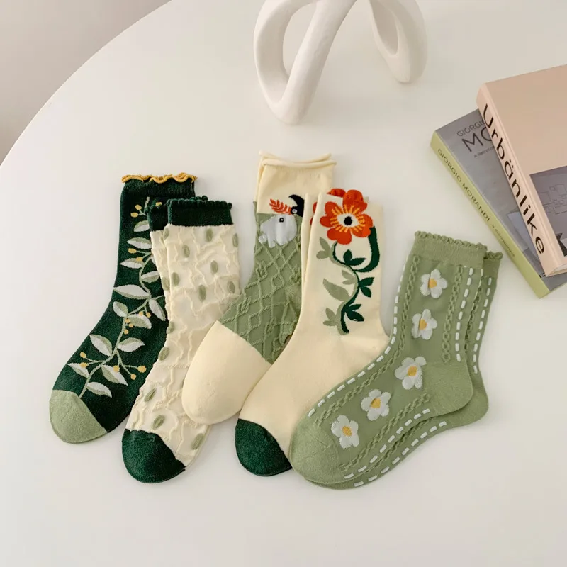 5 Pairs of Women's Forest Plants Flowers Spring and Autumn Fashion Retro College Style Cute and Interesting Mid Tube Socks