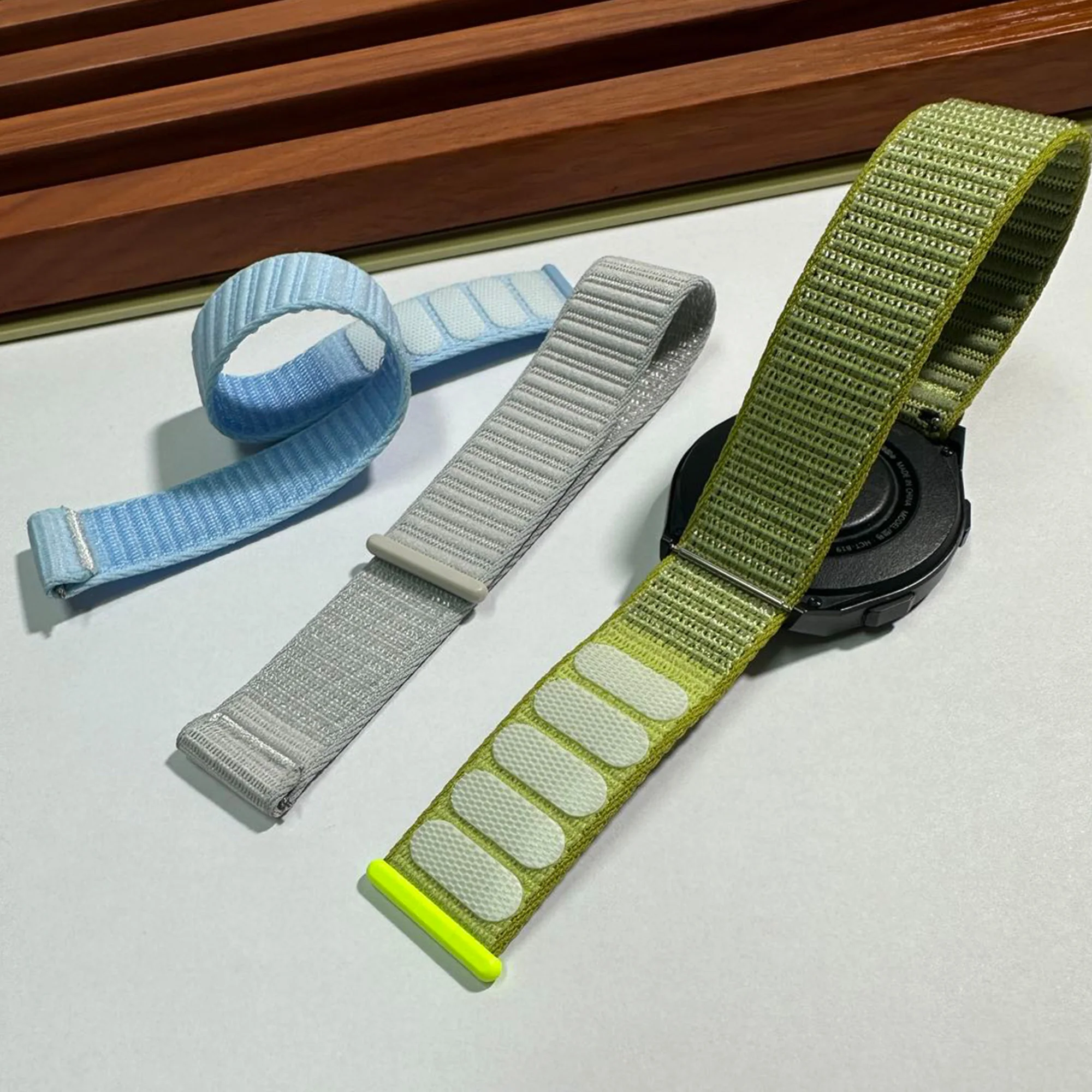 Enhanced Quick Release Nylon Elastic Watch Strap with Adjustable Hook and Loop Closure, 22mm Width