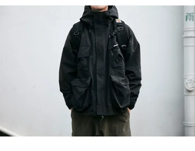 Jacket Detail 1