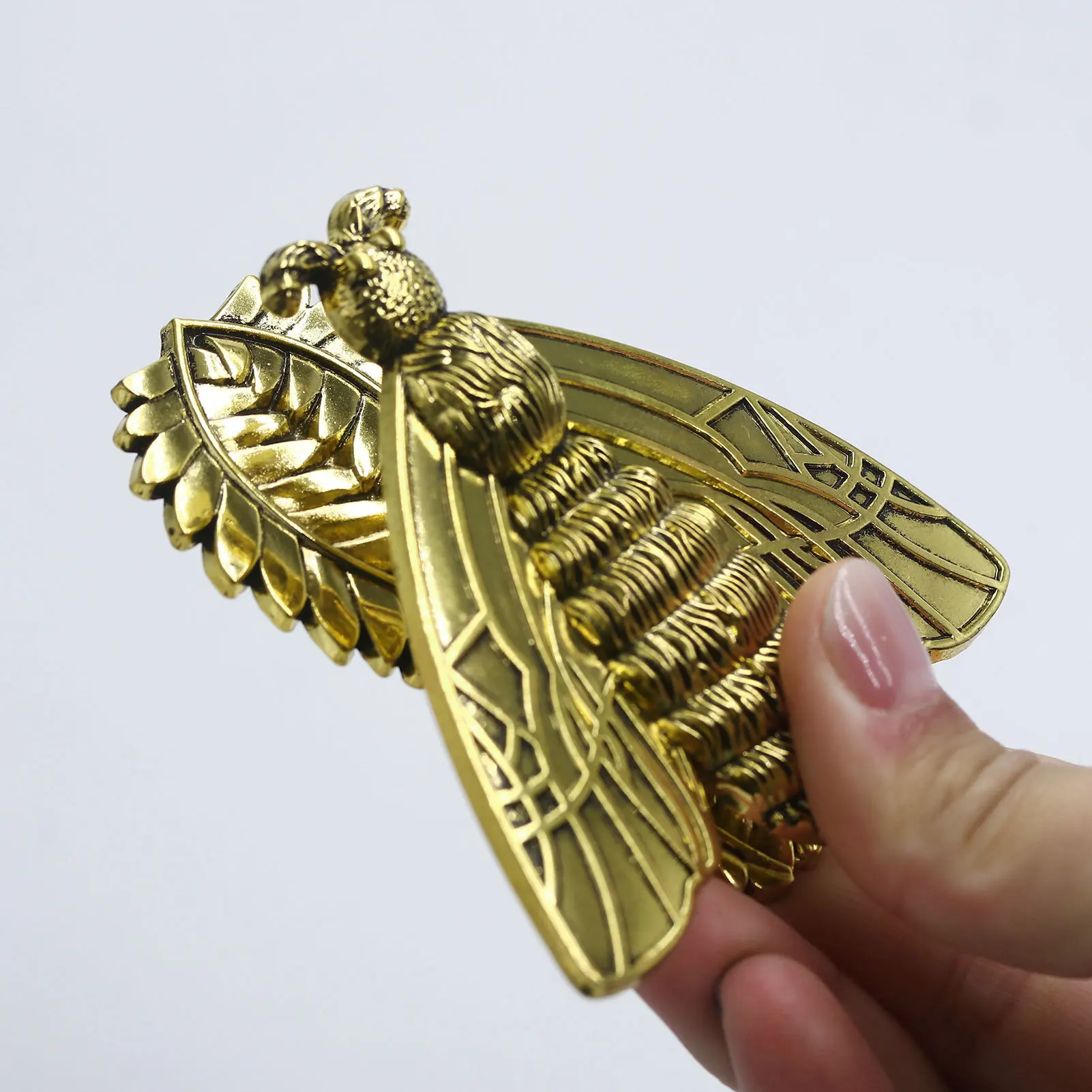 Eleganter Retro-Lesezeichenhalter mit Krokodil-, Motten-, Seestern-, Oktopus-, Meerjungfrauen- und Fischschwanz-Motiven, 3D-Handdesign, Unisex – Detail 10