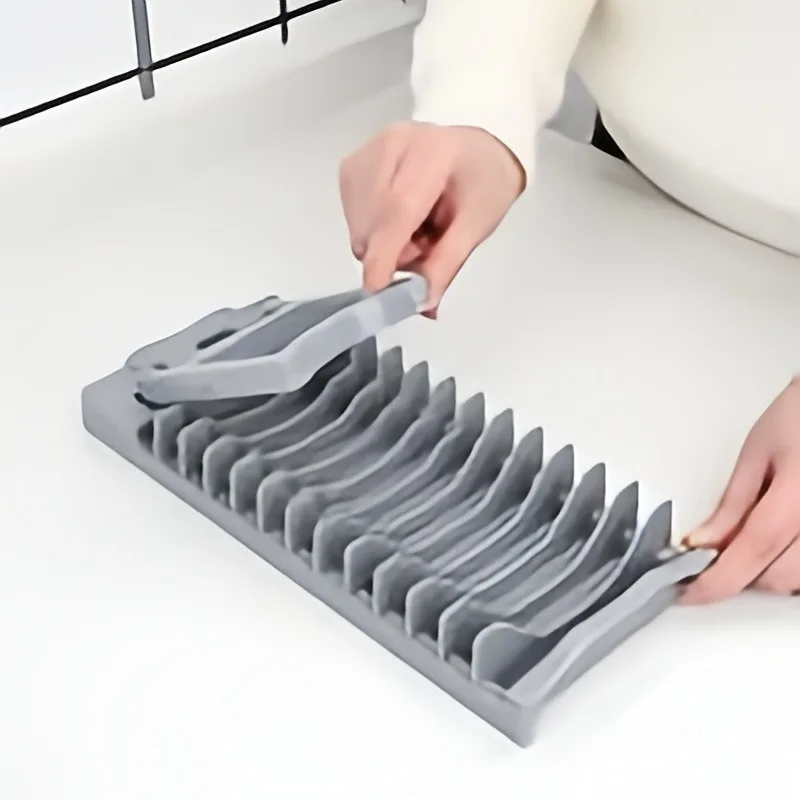 Compact Kitchen Dishware Drainage and Storage Rack