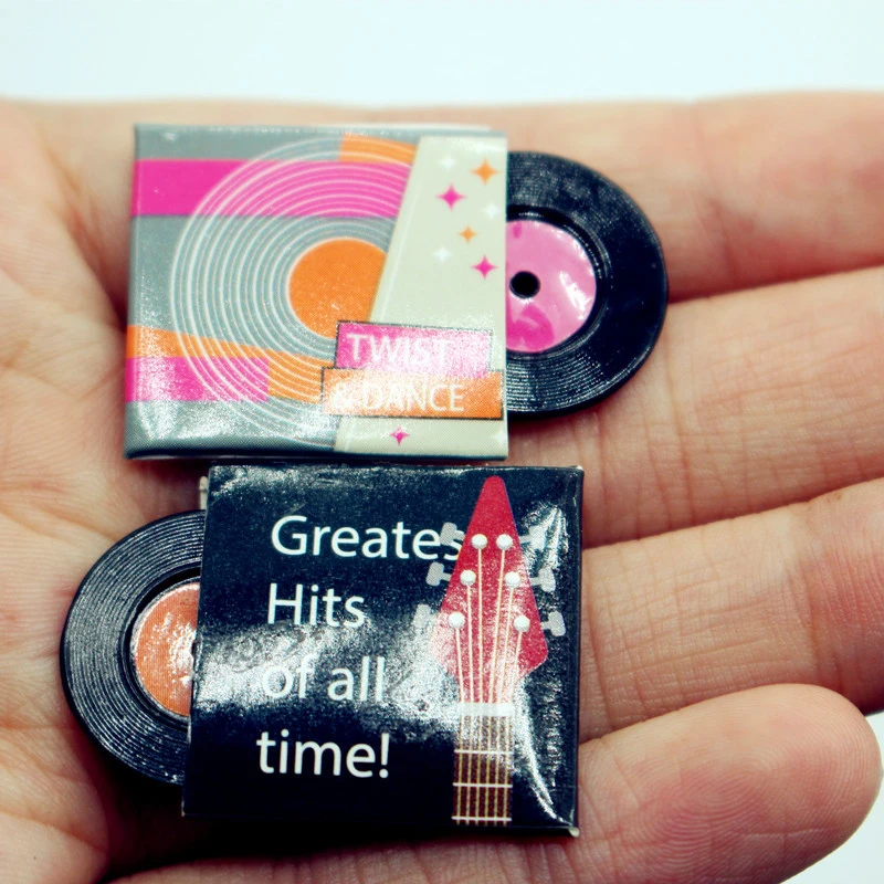 1세트 인형의 집 미니 CD 디스크 레코드 세트 침실 거실 미니어처 장면 모델 장난감 인형 집 액세서리