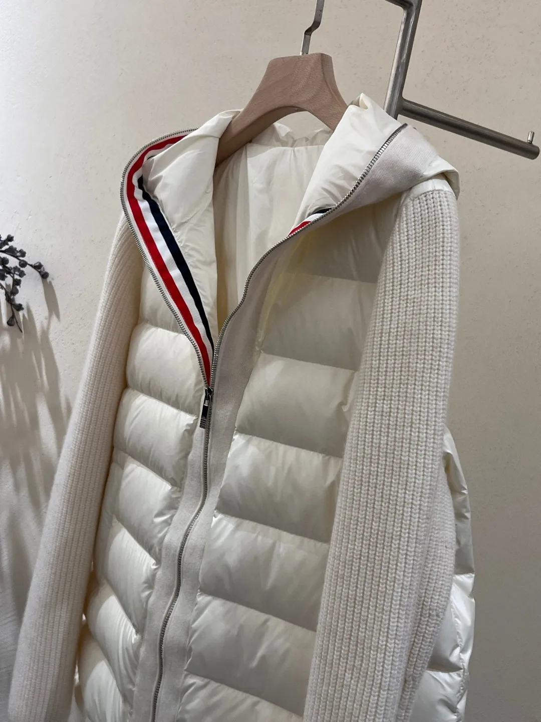 Hooded cashmere down face zipped cardigan